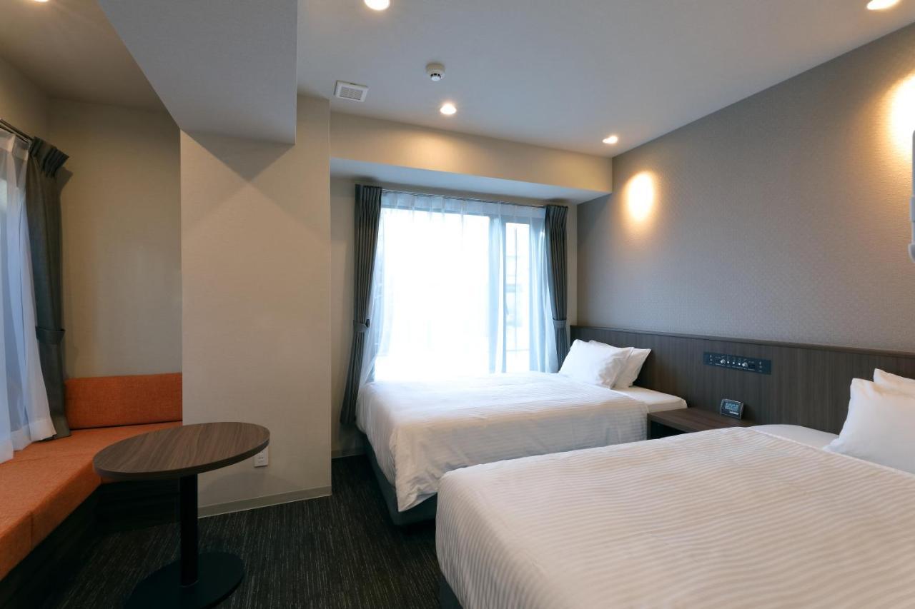At Inn Hotel Toyotashi Eki Toyota  Eksteriør billede